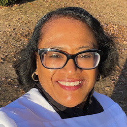 Paula Kong-Singclair