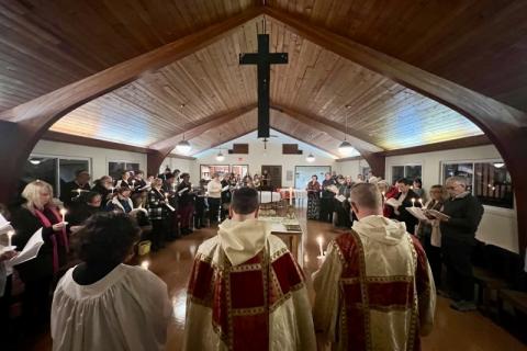 Incarnation Chapel Candlelit Epiphany Service